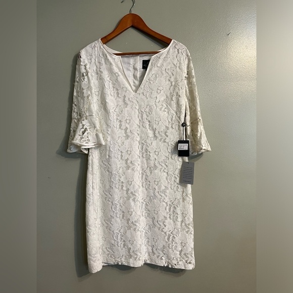 Adrianna Papell Womens Ruffle Cuff Sleeve Lace Cream Cocktail Dress  Sz 10 NWT - Picture 1 of 15